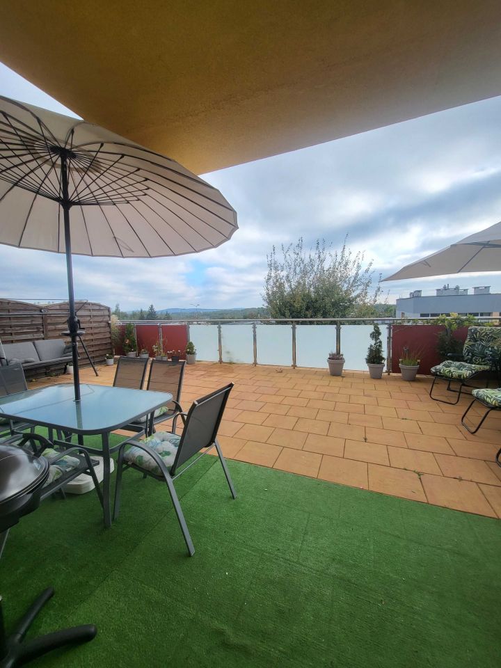 Mieszkanie 3-pokojowe Kielce Świętokrzyskie. Zdjęcie 4