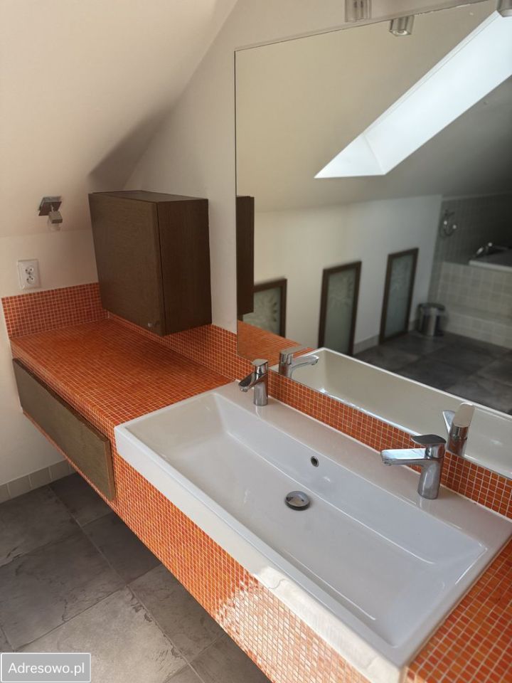 dom wolnostojący, 6 pokoi Borzęcin Mały, ul. Warszawska. Zdjęcie 7