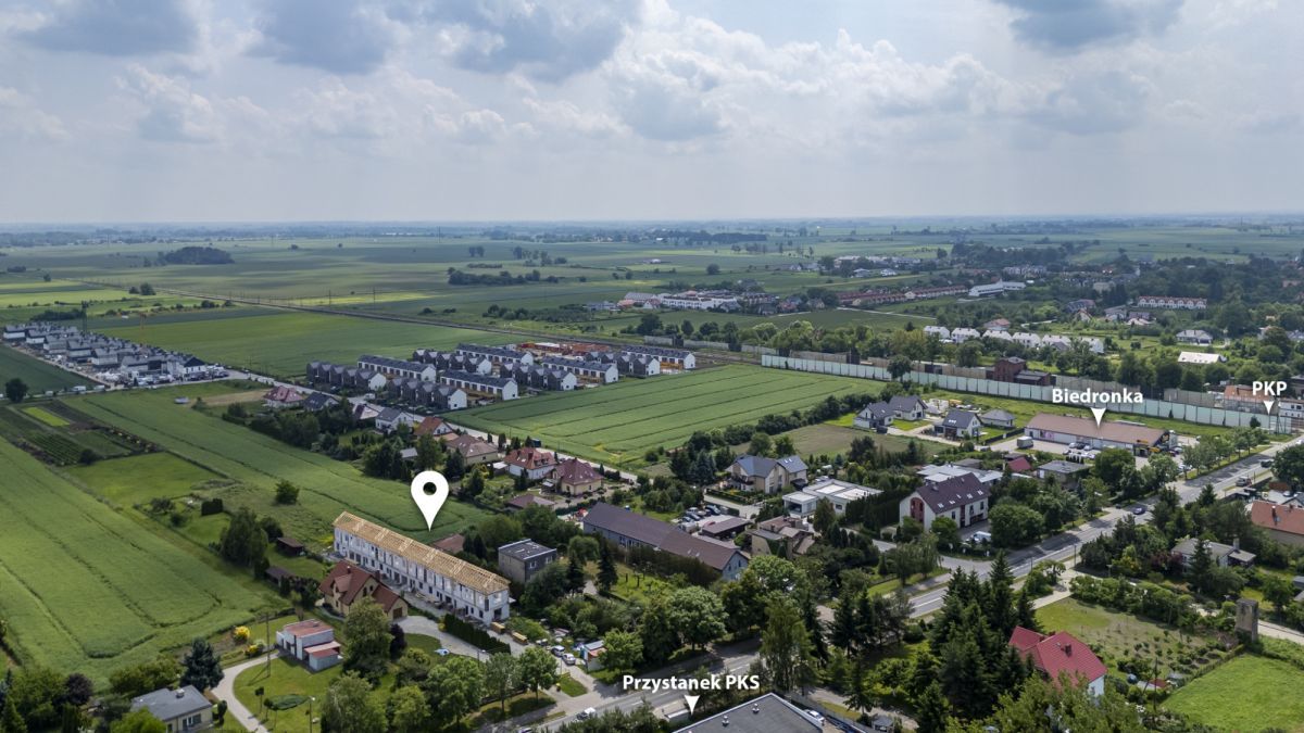 Mieszkanie 5-pokojowe Święta Katarzyna, ul. Główna. Zdjęcie 4