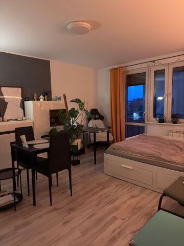 Mieszkanie 2-pokojowe Gniezno, ul. Elizy Orzeszkowej. Zdjęcie 1