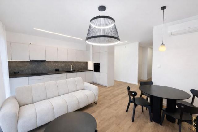 Mieszkanie 4-pokojowe Wrocław, ul. Bociania. Zdjęcie 1