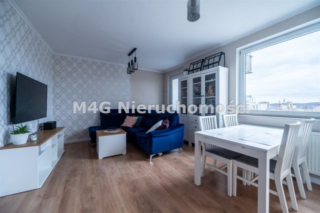 Mieszkanie 3-pokojowe Gdynia Redłowo. Zdjęcie 4