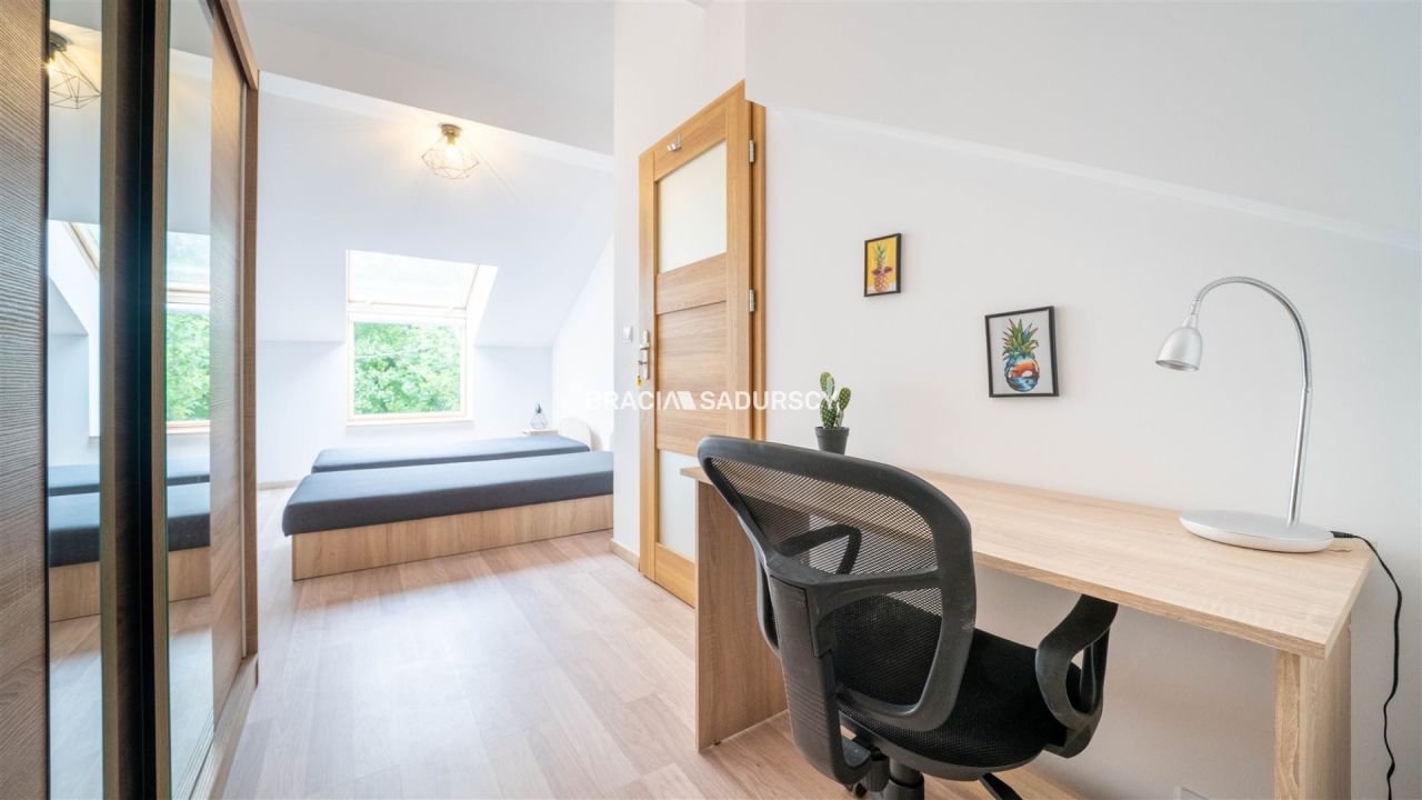 Mieszkanie 4-pokojowe Kraków Krowodrza, ul. Żmujdzka. Zdjęcie 13