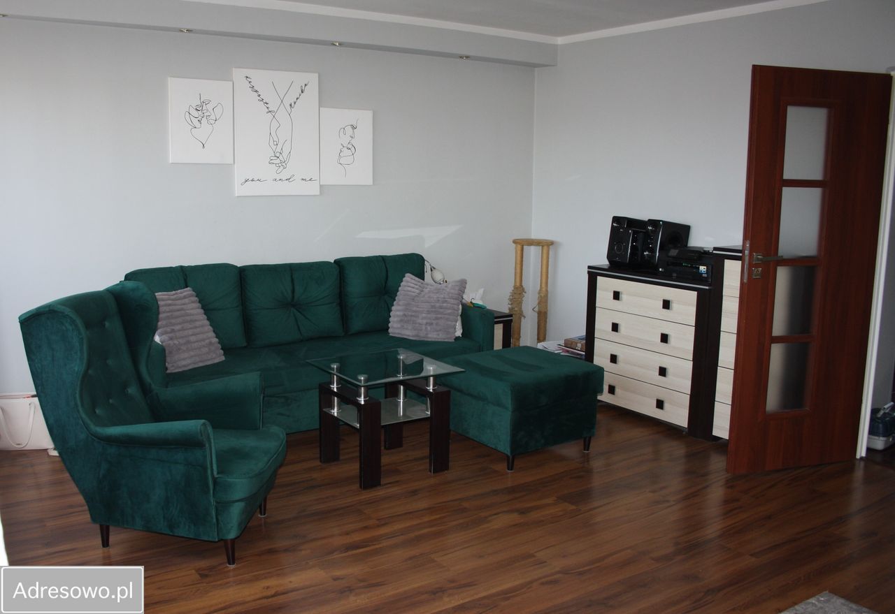 Mieszkanie 3-pokojowe Bełchatów Olsztyn, os. Okrzei. Zdjęcie 4