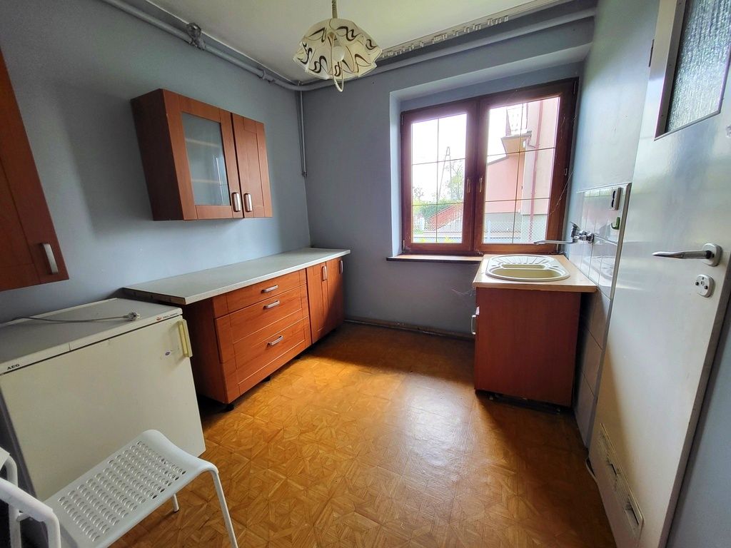 dom wolnostojący, 9 pokoi Czernica. Zdjęcie 7