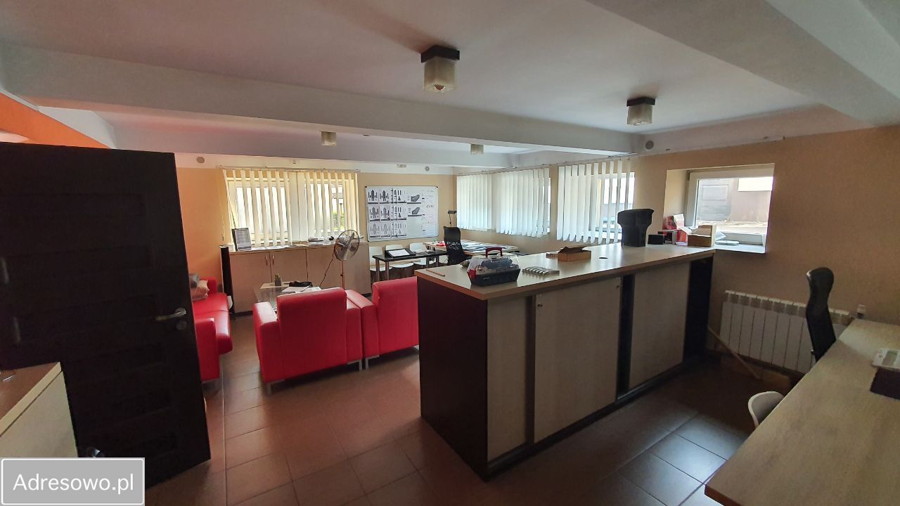 Hala/magazyn Korczyna. Zdjęcie 5