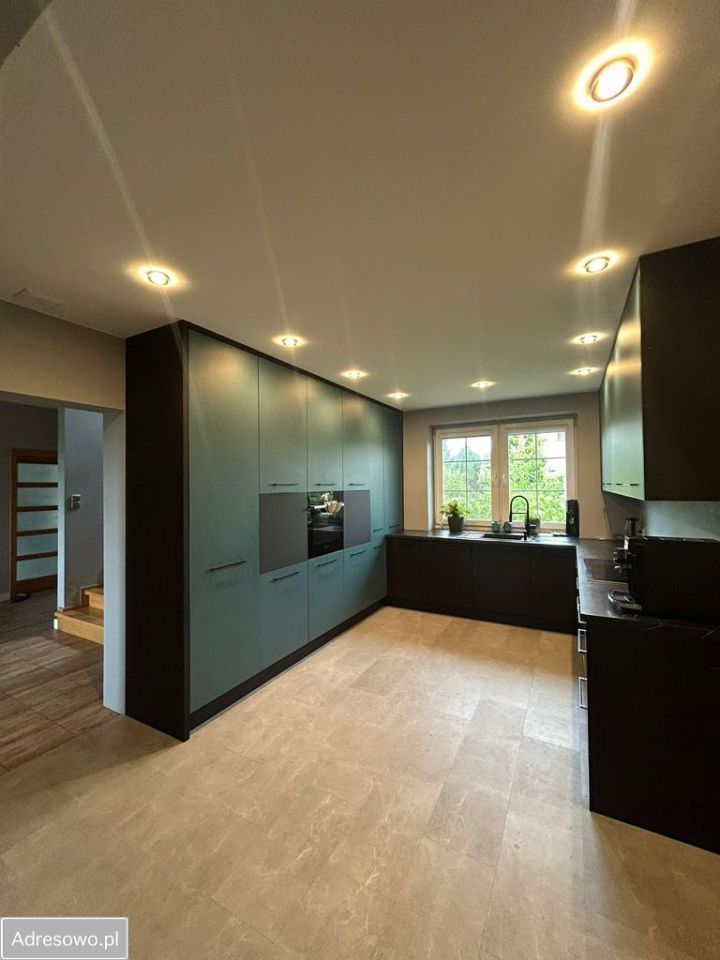 dom wolnostojący, 5 pokoi Pisarzowice, ul. Sportowa. Zdjęcie 8