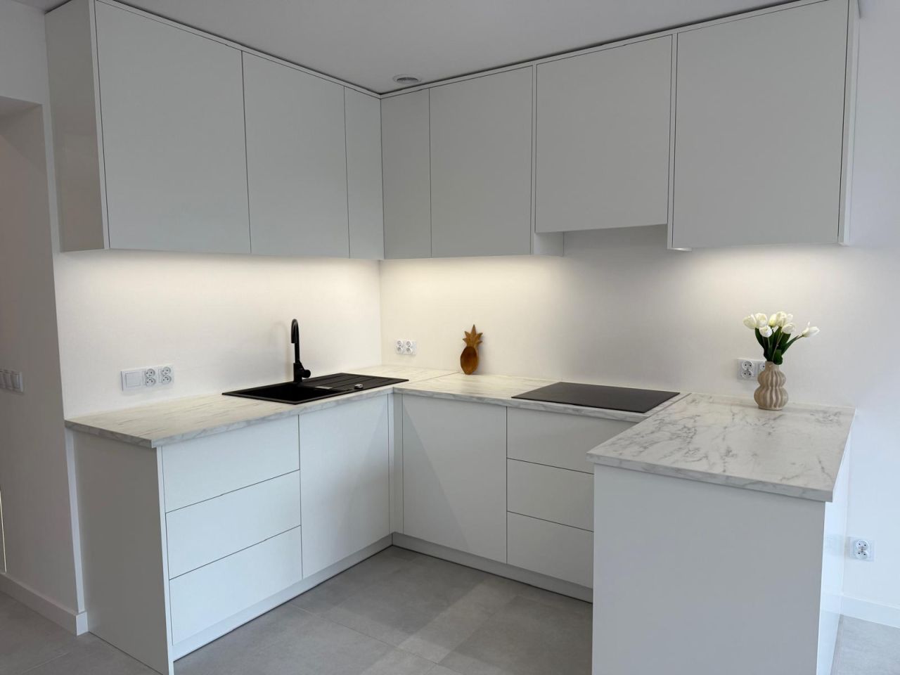 Mieszkanie 3-pokojowe Częstochowa Centrum, al. Aleja Kościuszki. Zdjęcie 11