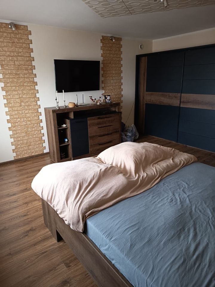 Mieszkanie 3-pokojowe Pinka. Zdjęcie 5