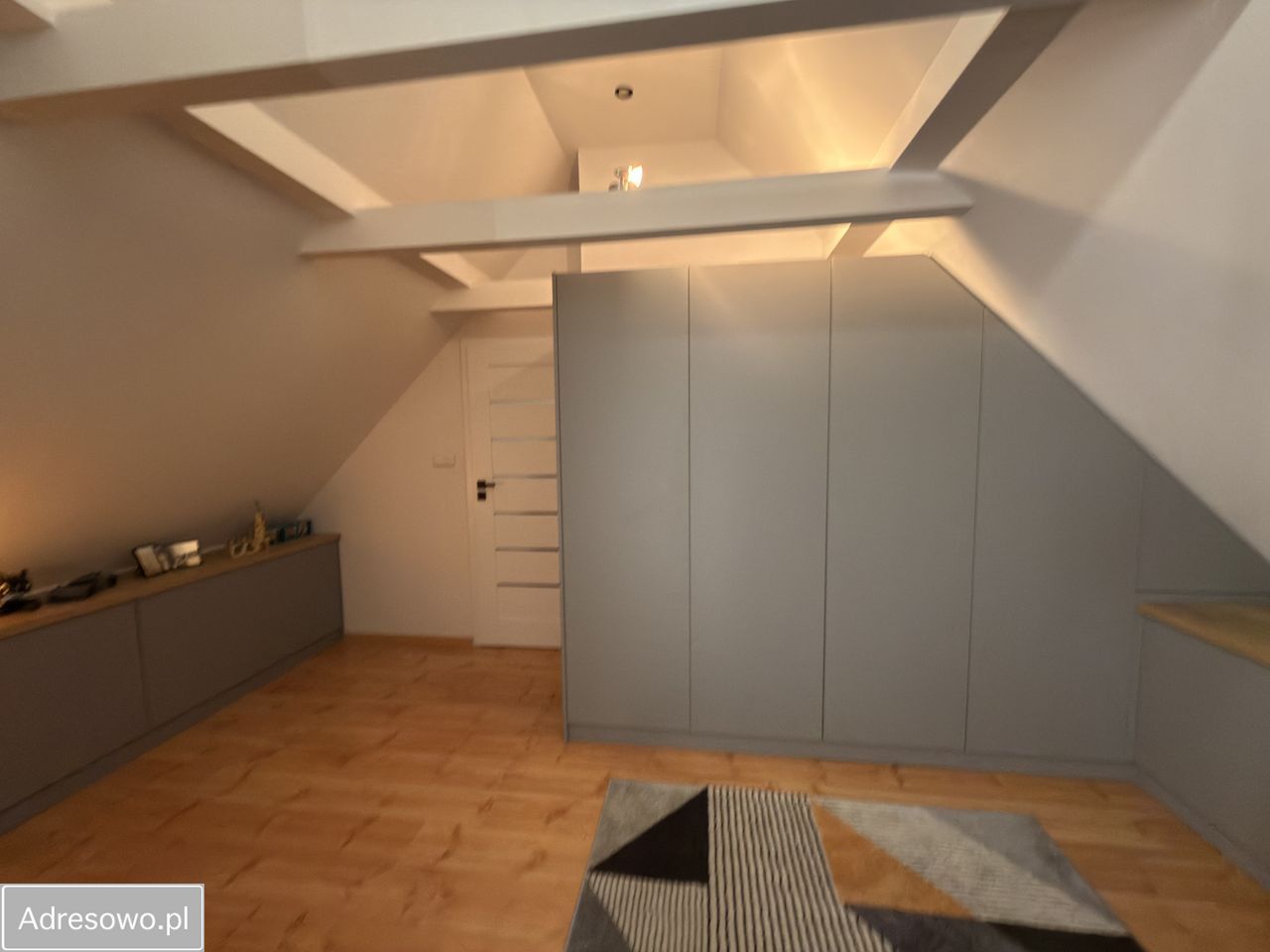 bliźniak, 6 pokoi Kowalowice. Zdjęcie 5