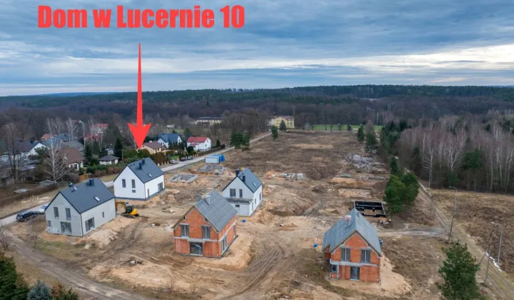 dom wolnostojący, 4 pokoje Dobieszków