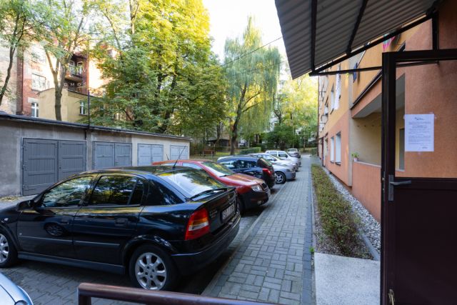 Mieszkanie 3-pokojowe Bielsko-Biała, ul. Wiktora Przybyły. Zdjęcie 16