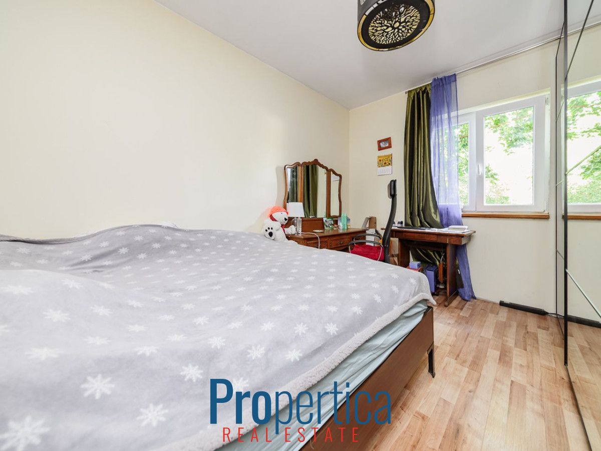 dom wolnostojący, 4 pokoje Złotokłos, ul. 3 Maja. Zdjęcie 4