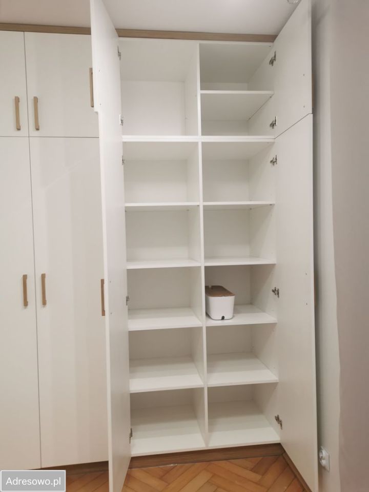 Mieszkanie 3-pokojowe Wrocław Grabiszyn, ul. Aleksandra Ostrowskiego. Zdjęcie 2