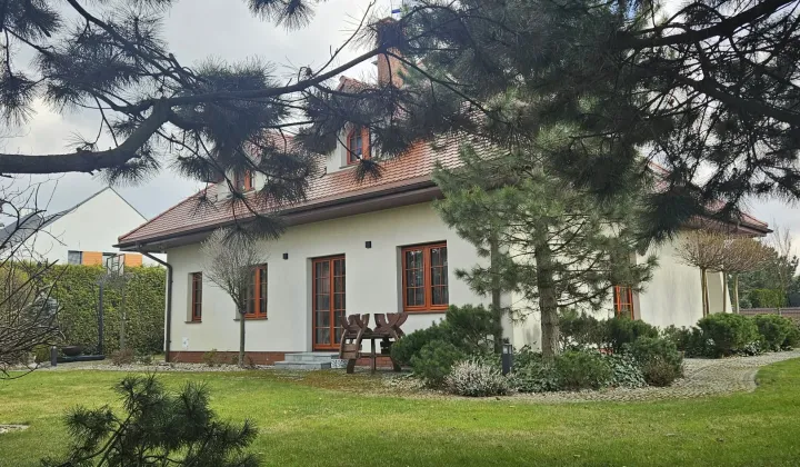 dom wolnostojący, 5 pokoi Oława Nowy Otok, ul. Jantarowa