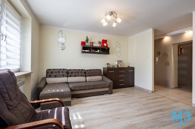 Mieszkanie 3-pokojowe Tarnobrzeg Przywiśle, ul. Ludwika Waryńskiego. Zdjęcie 2