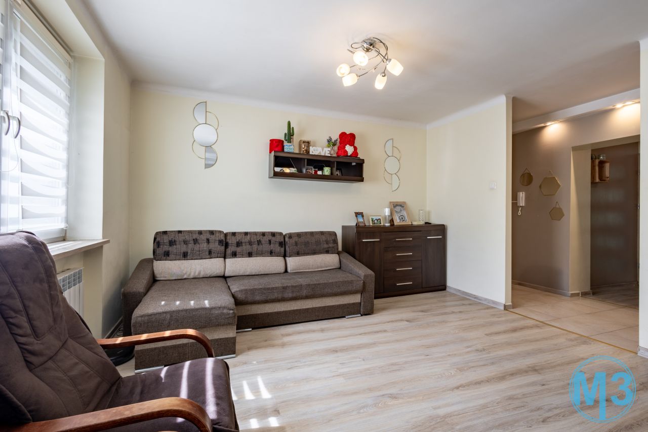 Mieszkanie 3-pokojowe Tarnobrzeg Przywiśle, ul. Ludwika Waryńskiego. Zdjęcie 2