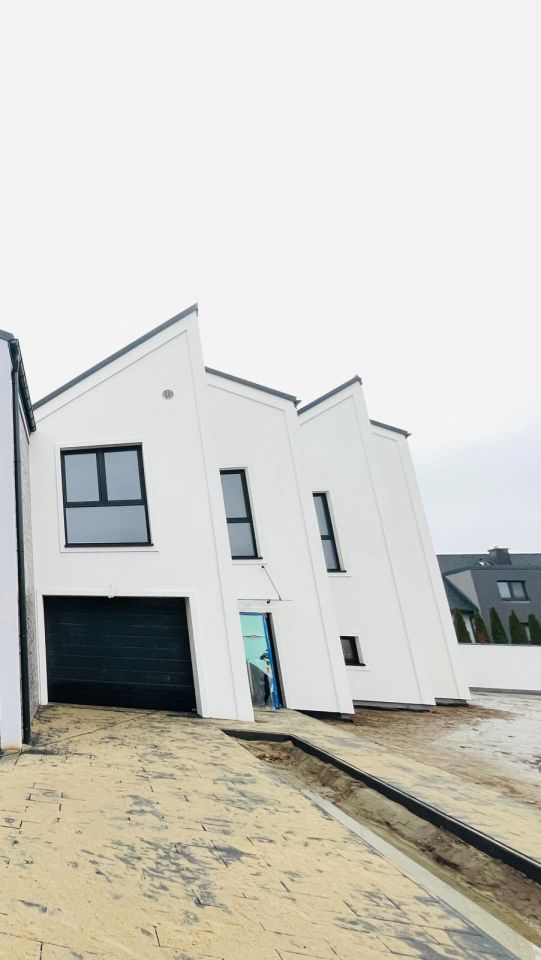 bliźniak, 4 pokoje Raszyn. Zdjęcie 2