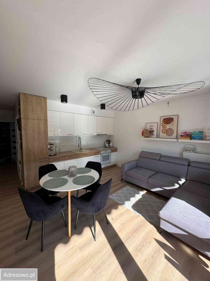 Mieszkanie 4-pokojowe Kielce Barwinek, ul. Szwedzka. Zdjęcie 4