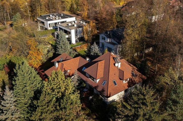 dom wolnostojący, 11 pokoi Łódź Julianów, ul. Świetlana. Zdjęcie 24