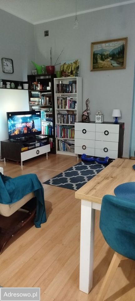 Mieszkanie 3-pokojowe Jachranka. Zdjęcie 1