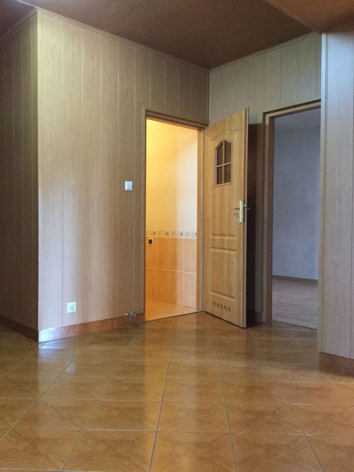 Mieszkanie 4-pokojowe Jędrzejów. Zdjęcie 8