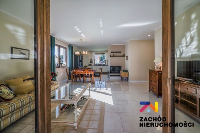 dom wolnostojący, 5 pokoi Zielona Góra. Zdjęcie 10