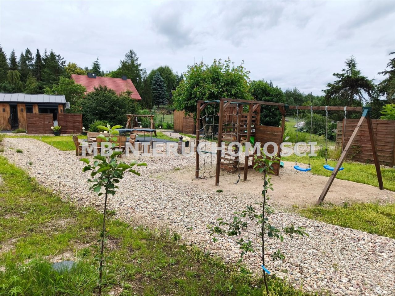 dom wolnostojący, 2 pokoje Lutek. Zdjęcie 13