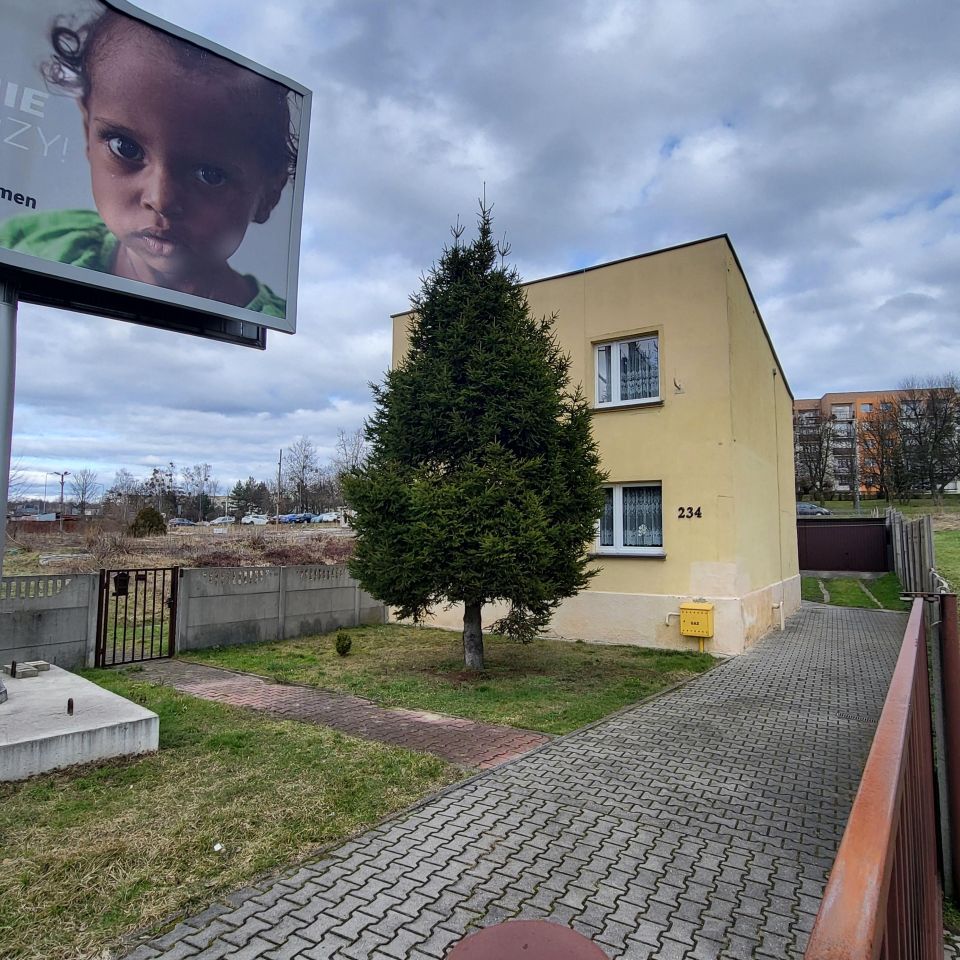 dom wolnostojący, 5 pokoi Bytom Stroszek, ul. Strzelców Bytomskich. Zdjęcie 13