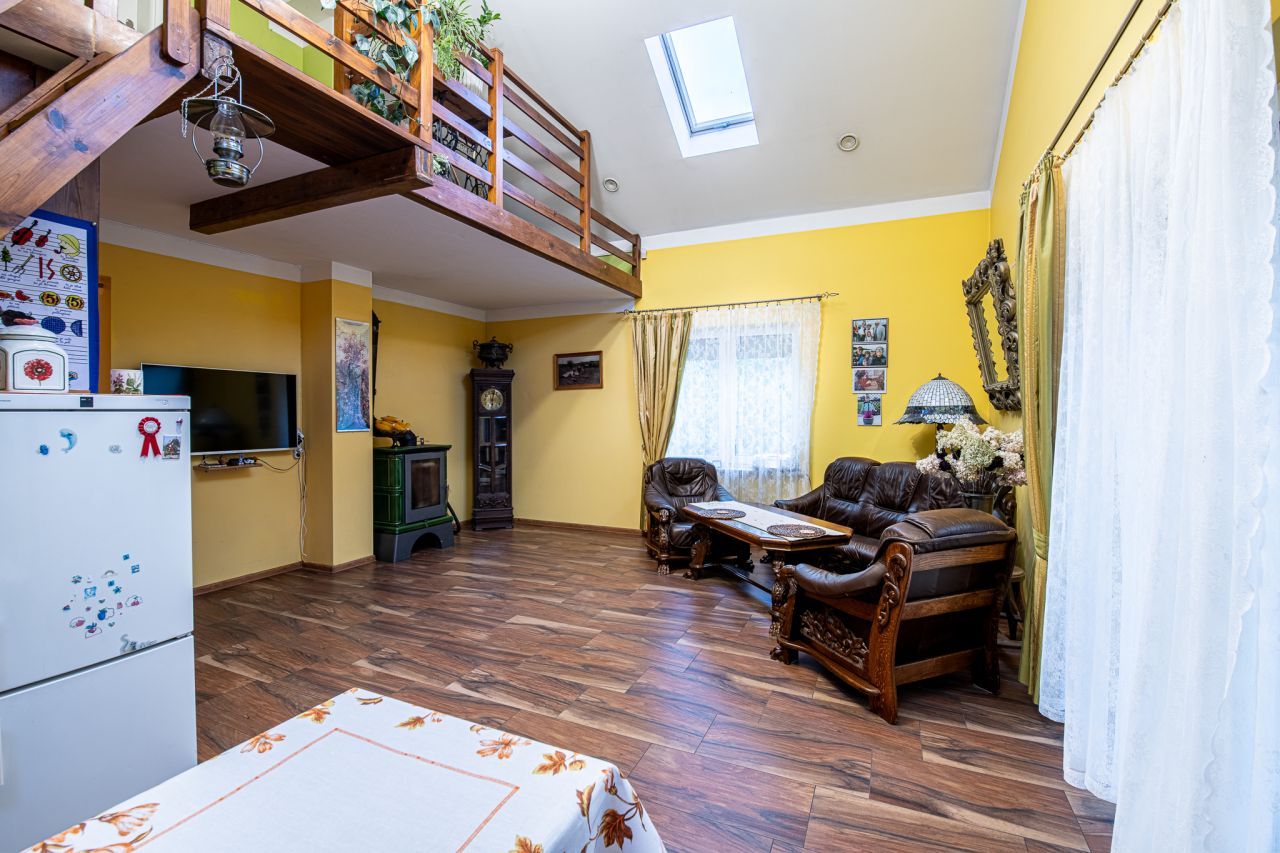 dom wolnostojący, 4 pokoje Sobota, ul. Łowicka. Zdjęcie 7