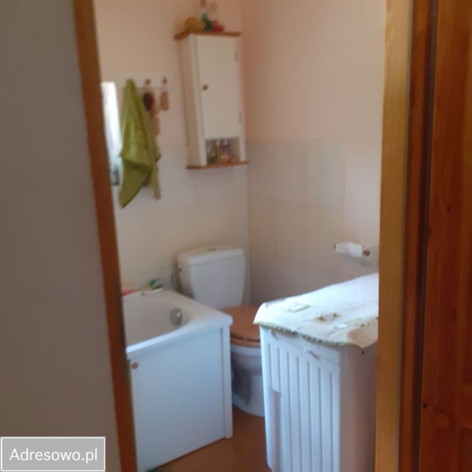 dom wolnostojący, 1 pokój Nienadowa. Zdjęcie 17