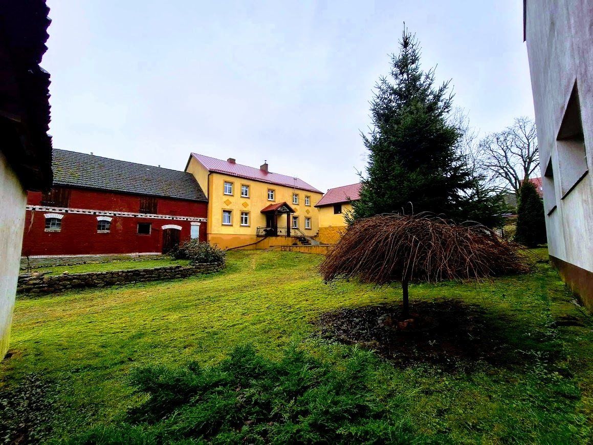 dom wolnostojący, 6 pokoi Bonin. Zdjęcie 2