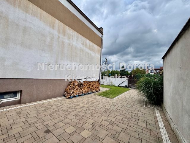 dom wolnostojący, 5 pokoi Tomaszów Mazowiecki, ul. Jana Sobieskiego. Zdjęcie 21