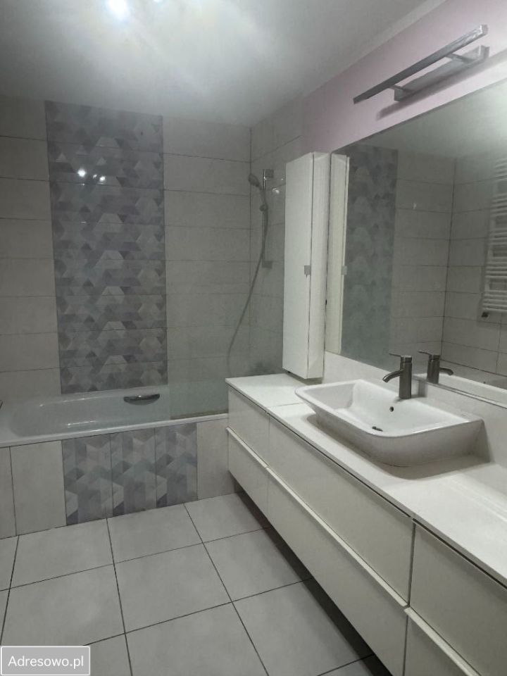 dom szeregowy, 4 pokoje Świdnik, ul. kard. Stefana Wyszyńskiego. Zdjęcie 8