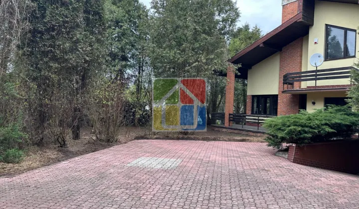 dom wolnostojący, 6 pokoi Bierzewice