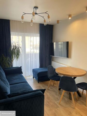 Mieszkanie 3-pokojowe Łódź Polesie, ul. Walerego Wróblewskiego. Zdjęcie 1