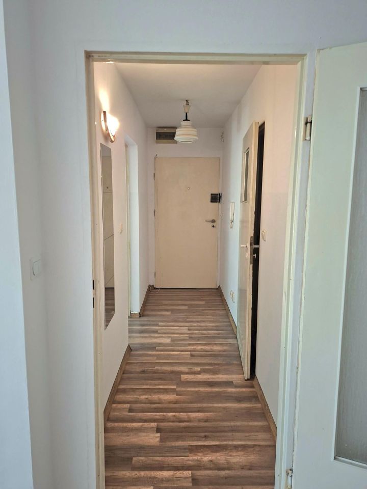 Mieszkanie 2-pokojowe Kraków Nowa Huta, os. Handlowe. Zdjęcie 2