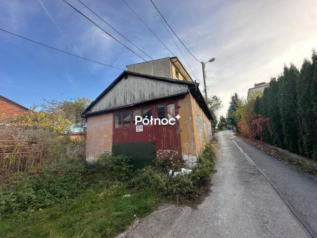 dom wolnostojący Miechów, ul. Powstańców 1863 r.. Zdjęcie 4