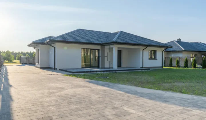 dom wolnostojący, 4 pokoje Wszebory, ul. Luksusowa