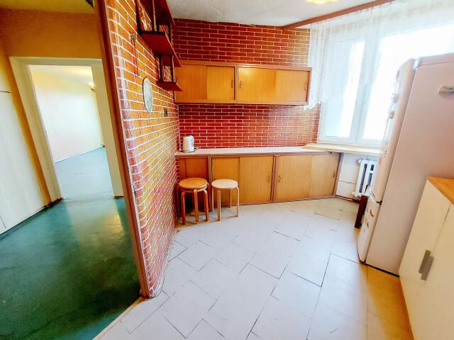 Mieszkanie 3-pokojowe Katowice Zawodzie, al. Walentego Roździeńskiego. Zdjęcie 2