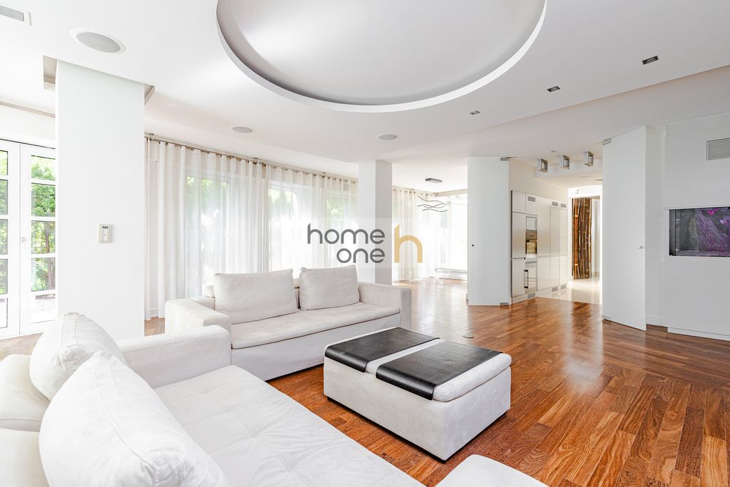 Mieszkanie 5-pokojowe Warszawa