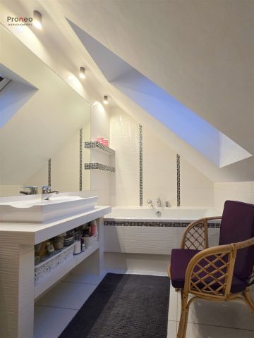 dom wolnostojący, 5 pokoi Chylin. Zdjęcie 15