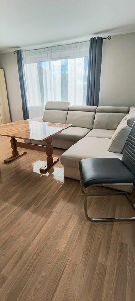 Mieszkanie 3-pokojowe Somonino. Zdjęcie 2