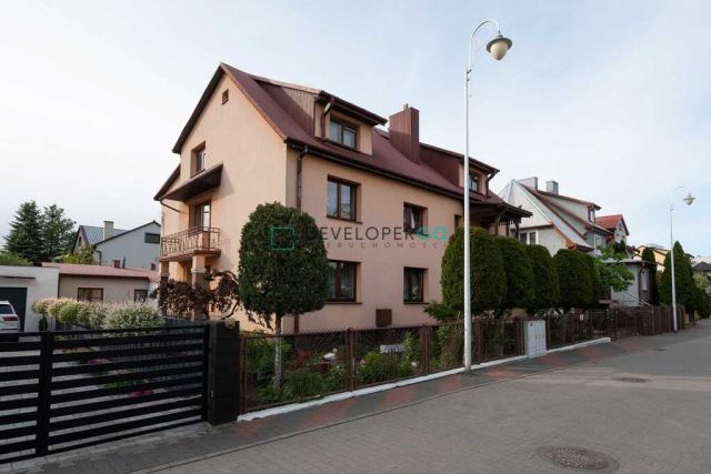 dom wolnostojący, 9 pokoi Ostrołęka, ul. Miła. Zdjęcie 1