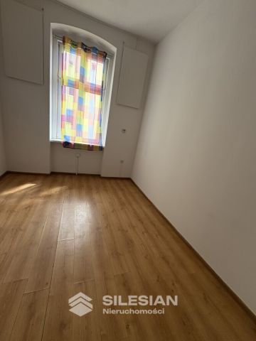 Mieszkanie 8-pokojowe Świdnica Centrum, ul. Stefana Żeromskiego. Zdjęcie 8