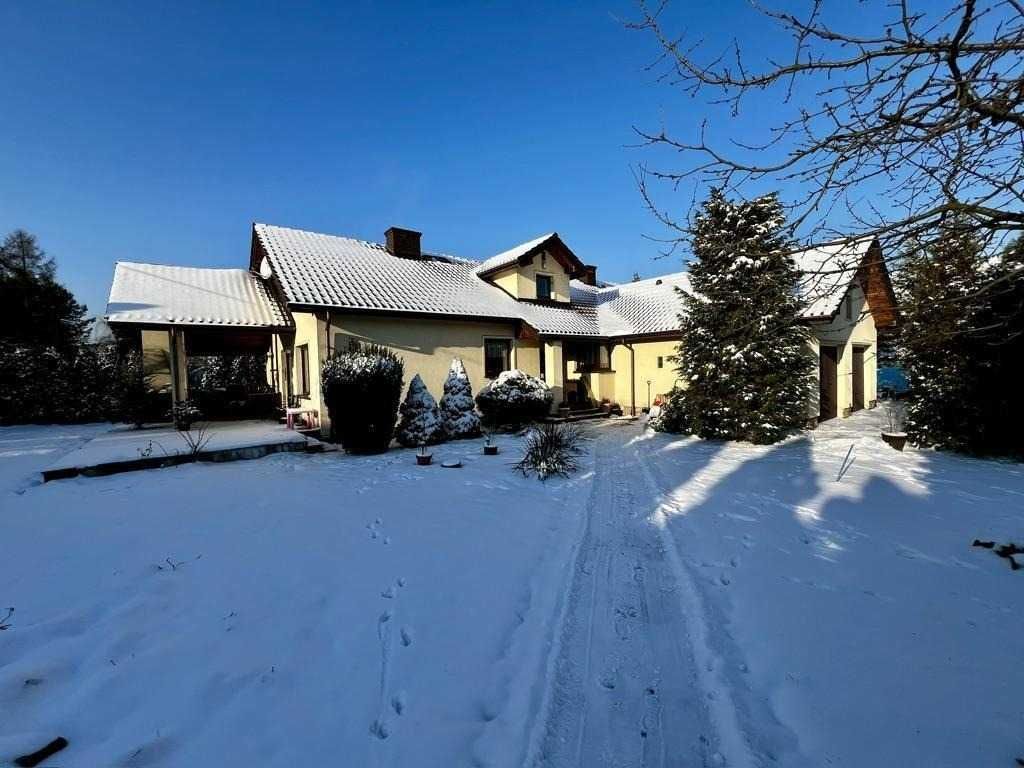 dom wolnostojący Gliwice Żerniki, ul. Kurpiowska. Zdjęcie 1