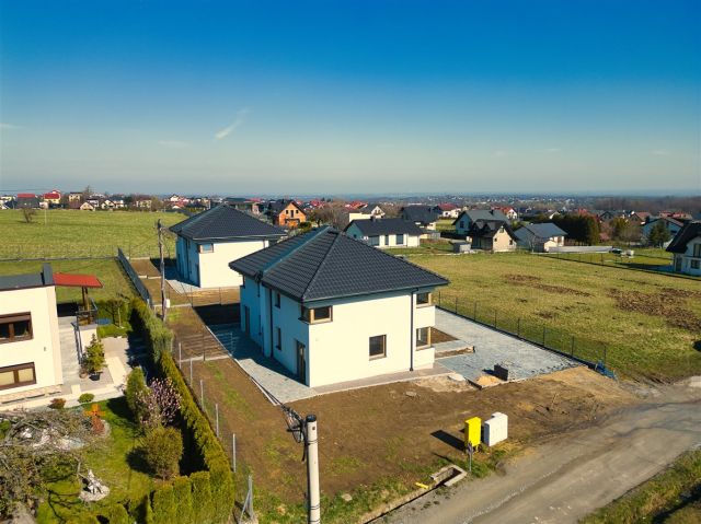 bliźniak, 4 pokoje Kozy, ul. Wilgi. Zdjęcie 12