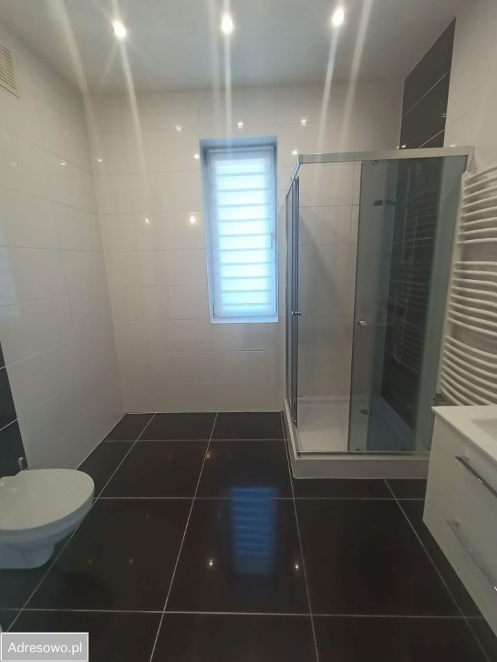 dom wolnostojący, 8 pokoi Częstochowa Stradom, ul. Królewska. Zdjęcie 3