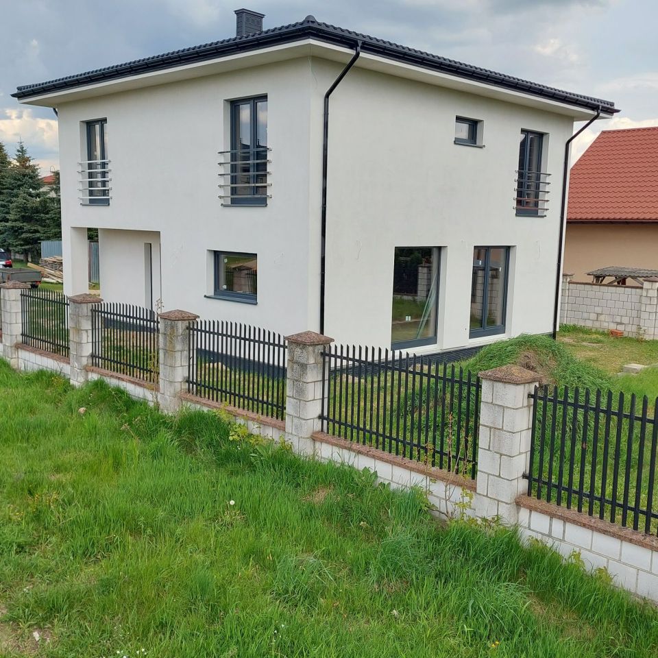dom wolnostojący, 5 pokoi Małęczyn, ul. Bankowa. Zdjęcie 3