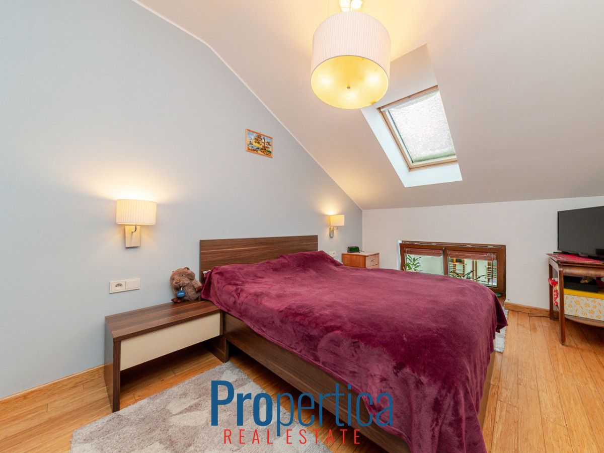 bliźniak, 7 pokoi Warszawa Wawer, ul. Liliowa. Zdjęcie 6